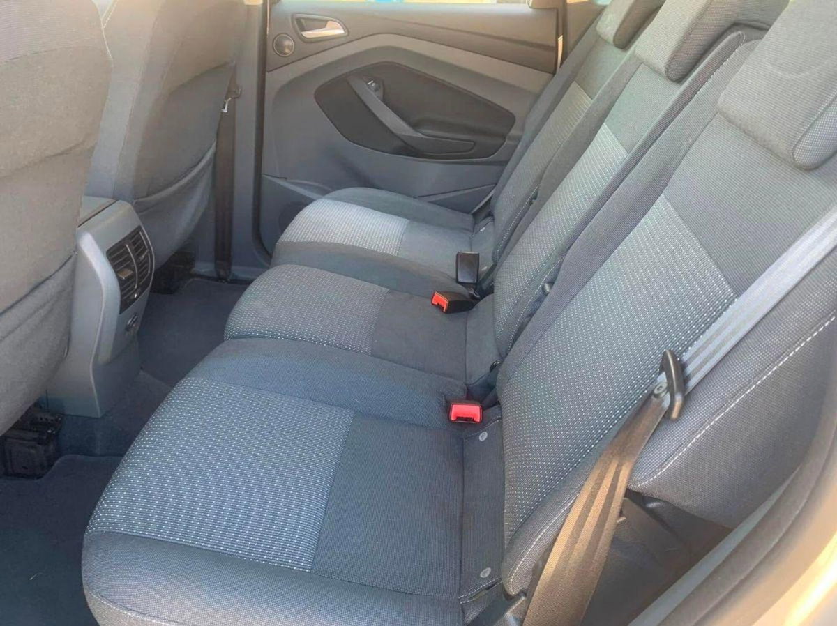 Ford C-Max 1.6 TDCi 115CV Titanium (9)