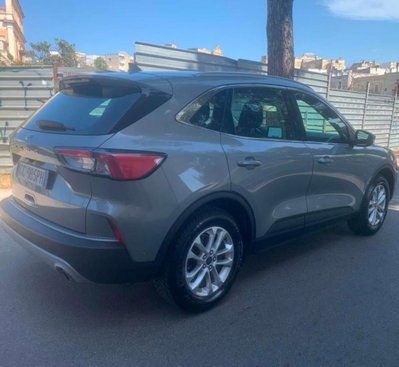 Ford Kuga 1.5 EcoBlue 120 CV 2WD Titanium (4)