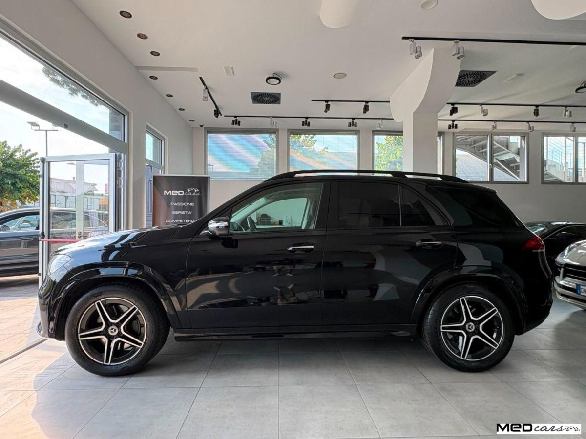 Mercedes-Benz GLE SUV 300 d 4Matic Premium Plus (4)