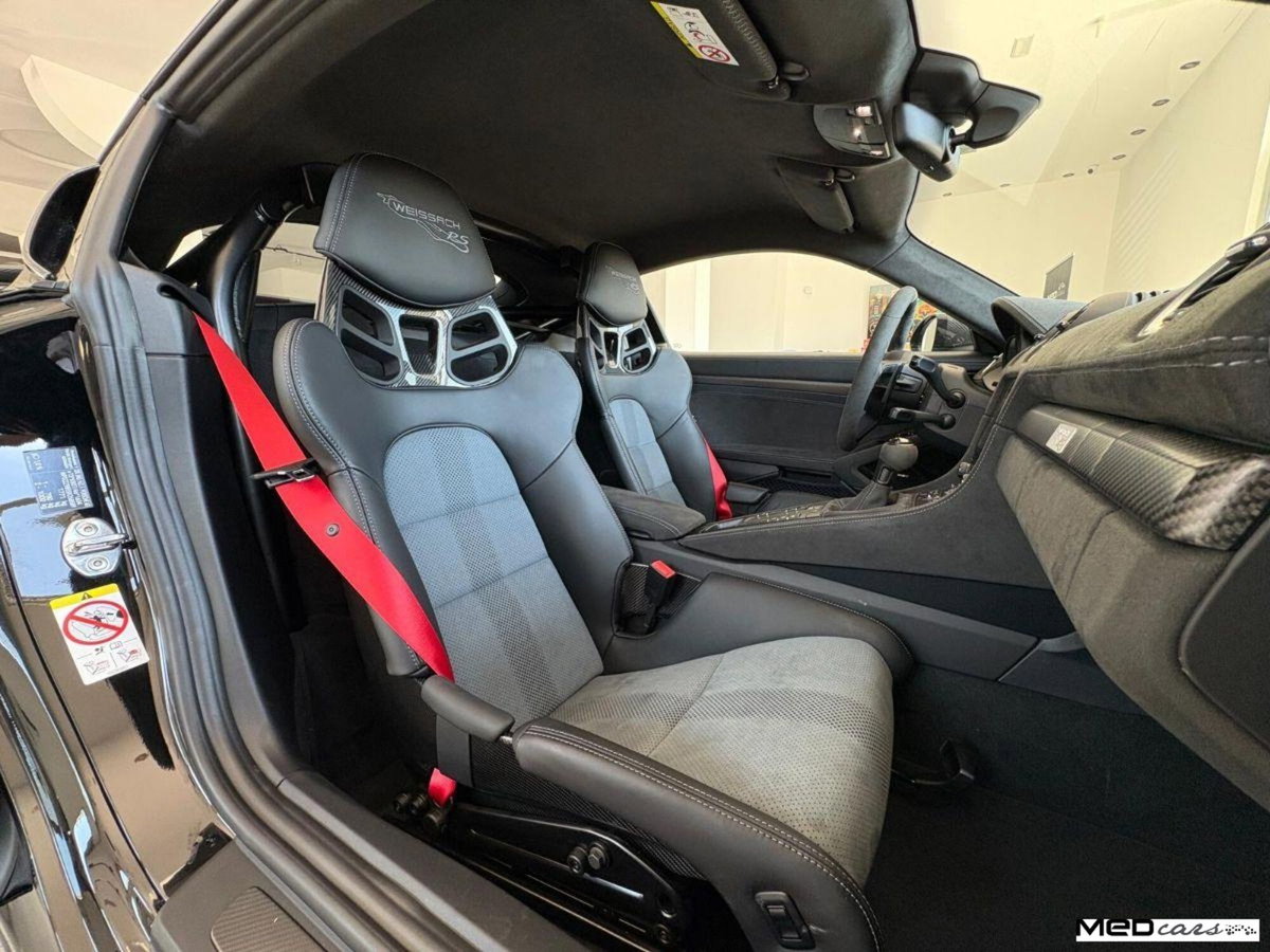 Porsche 718 Cayman  Cayman 4.0 GT4 RS pdk (12)