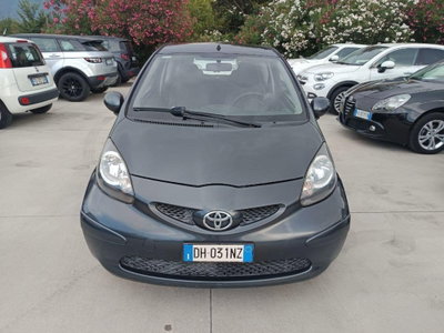 Toyota Aygo 1.0 12V VVT-i 3 porte (3)