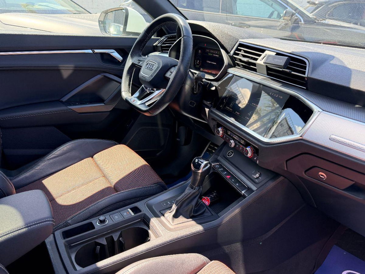 Audi Q3 Sportback 40 TDI quattro S tronic S line edition (10)