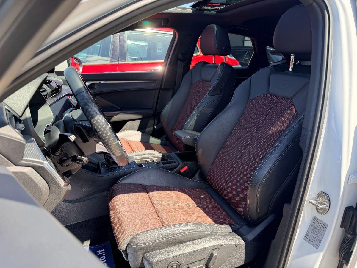 Audi Q3 Sportback 40 TDI quattro S tronic S line edition (14)