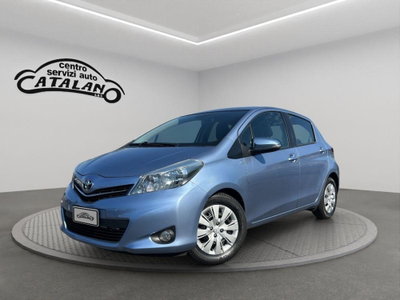 Toyota Yaris 1.D-4D 5 porte Lounge M-MT usata