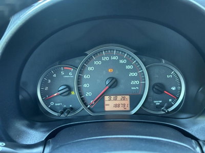 Toyota Yaris 1.D-4D 5 porte Lounge M-MT (19)