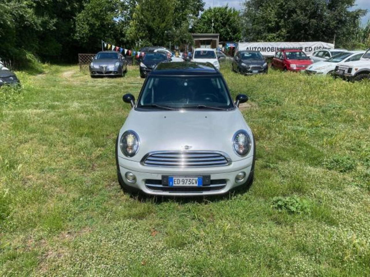 MINI Mini Clubman 1.6 16V Cooper D Chili Clubman (2)