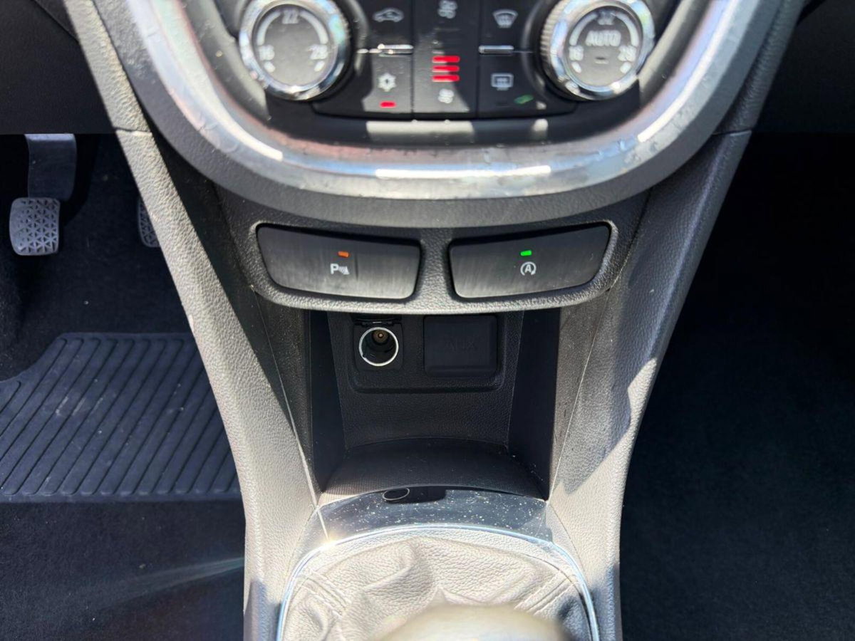Opel Mokka 1.6 Ecotec 115CV 4x2 Start&Stop Cosmo b-Color (17)