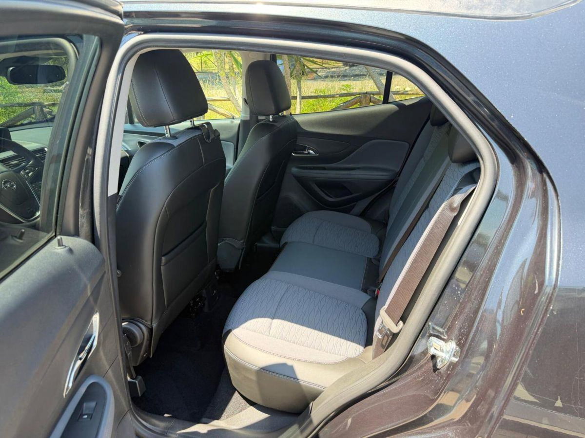 Opel Mokka 1.6 Ecotec 115CV 4x2 Start&Stop Cosmo b-Color (9)