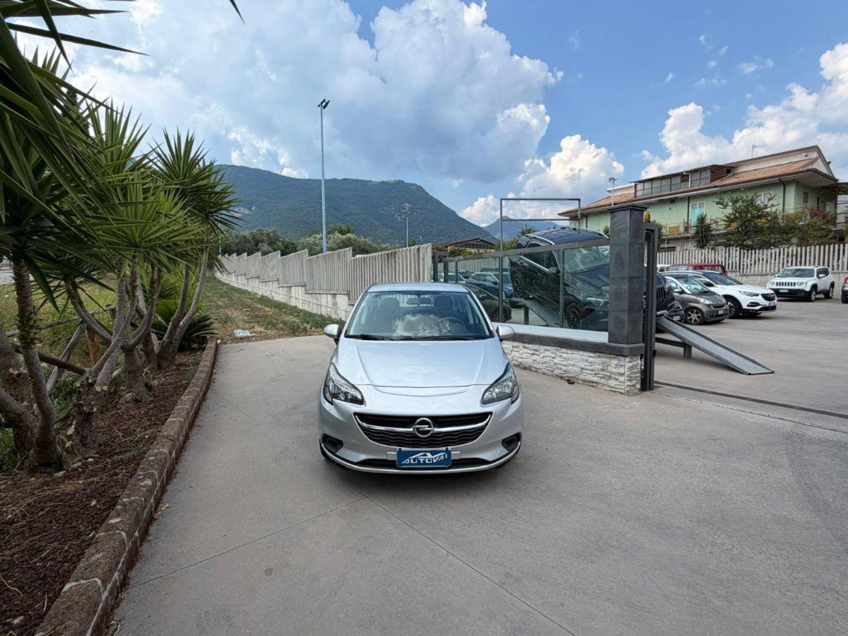 Opel Corsa 1.4 90CV GPL Tech 5 porte Innovation (3)