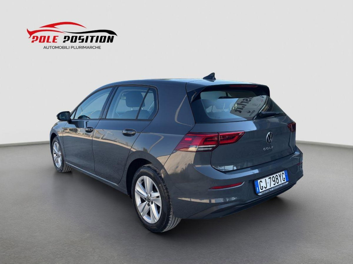 Volkswagen Golf Variant 2.0 TDI 150 CV DSG SCR 4Motion Life (3)