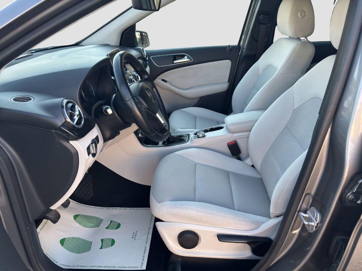 Mercedes-Benz Classe B 180 CDI BlueEFFICIENCY Executive (10)