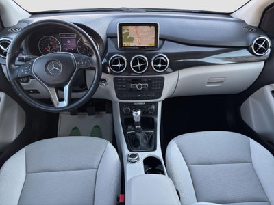 Mercedes-Benz Classe B 180 CDI BlueEFFICIENCY Executive (13)