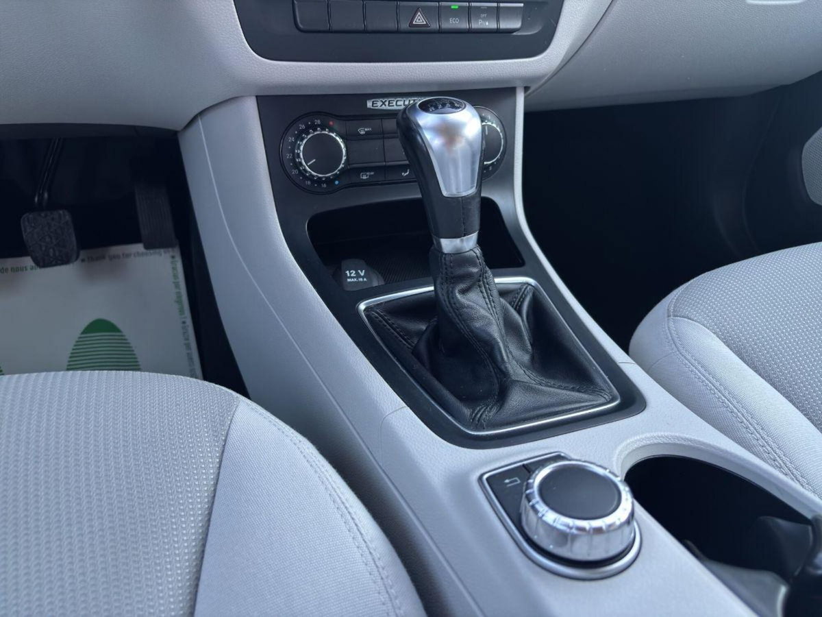 Mercedes-Benz Classe B 180 CDI BlueEFFICIENCY Executive (17)
