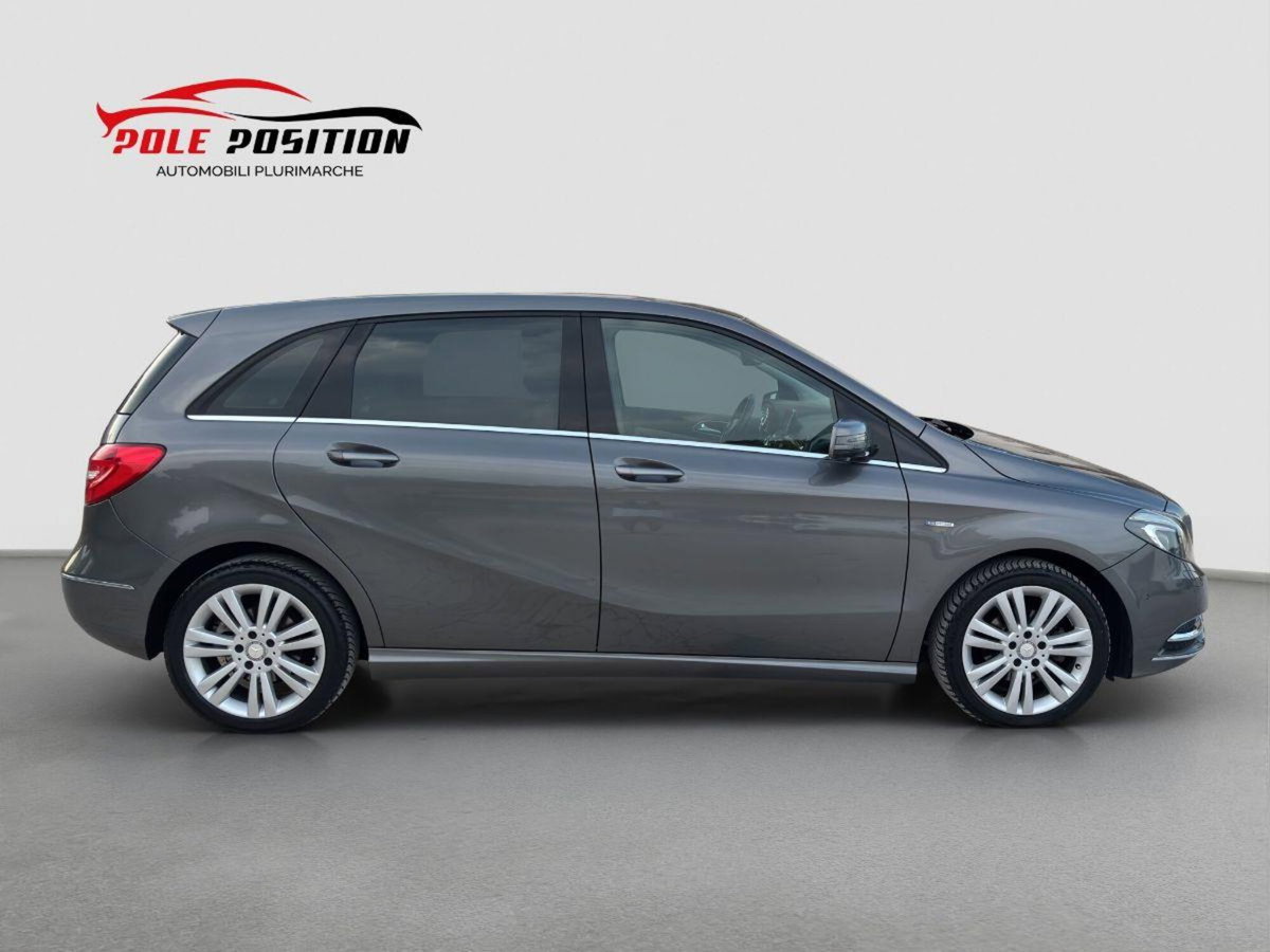 Mercedes-Benz Classe B 180 CDI BlueEFFICIENCY Executive (6)