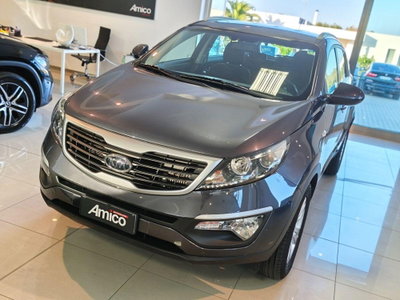 Kia Sportage 1.7 CRDI VGT 2WD Plus (2)