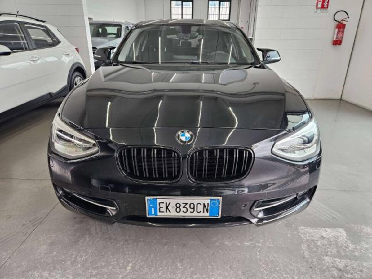 BMW Serie 1 5p. 120d 5p. Msport (2)