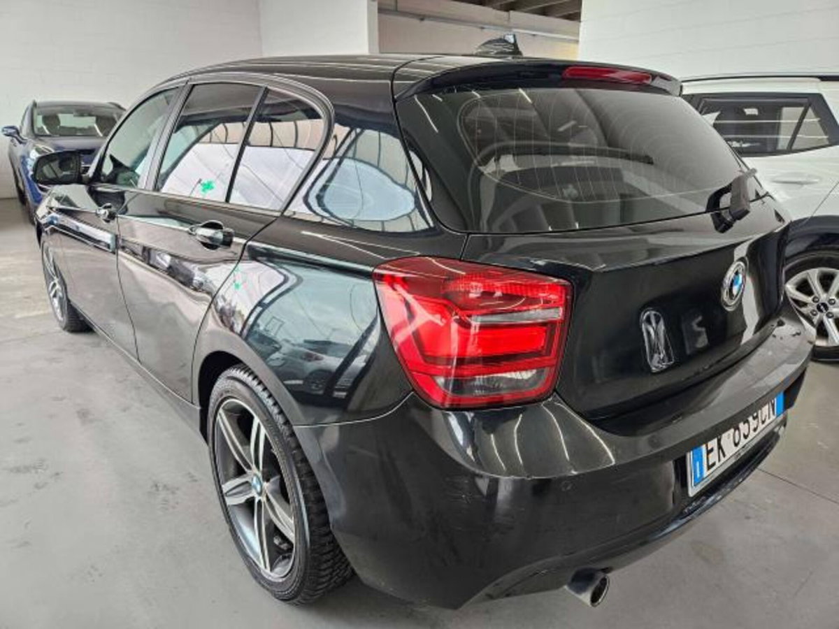 BMW Serie 1 5p. 120d 5p. Msport (4)
