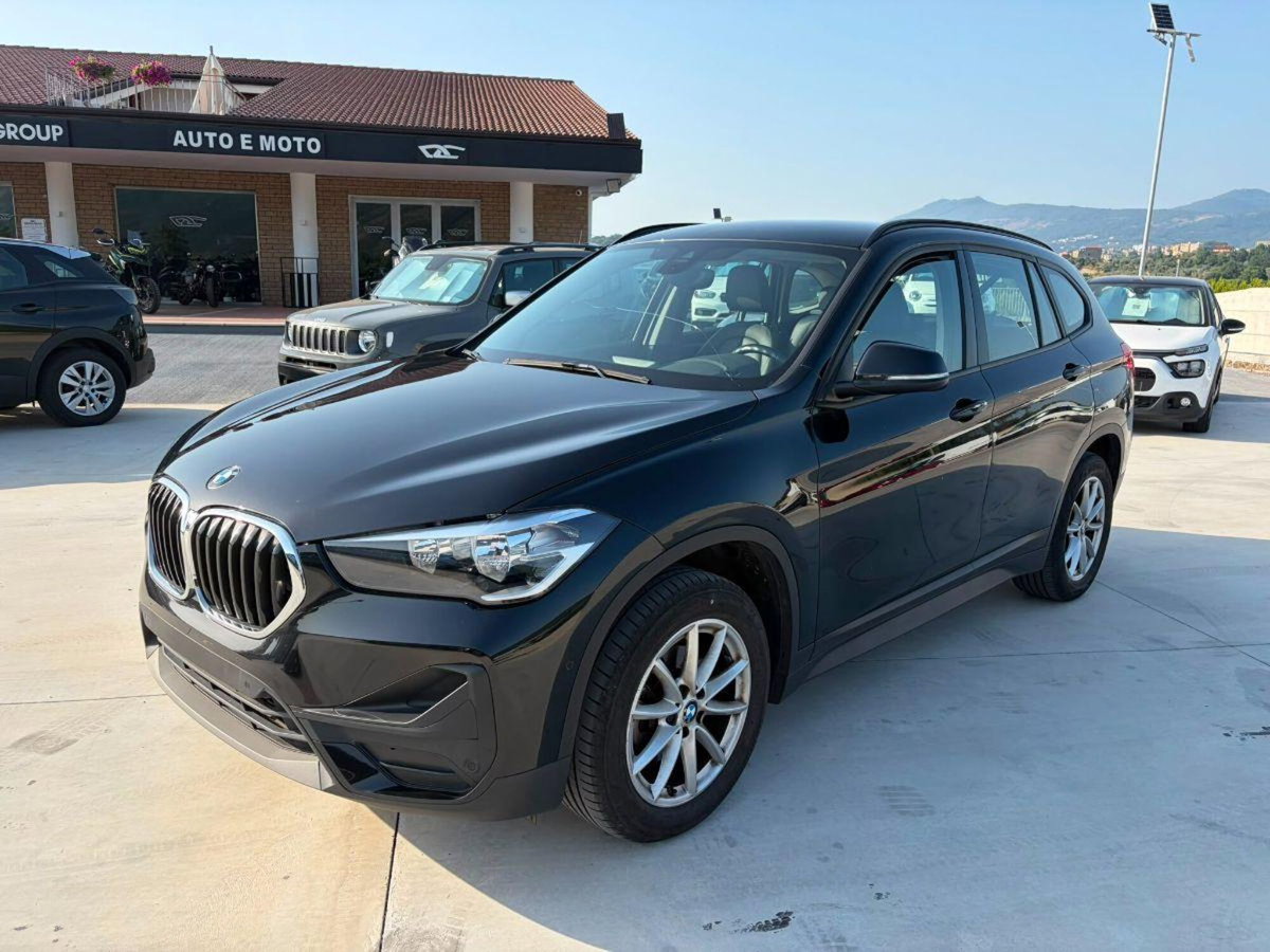 BMW X1 sDrive16d (3)