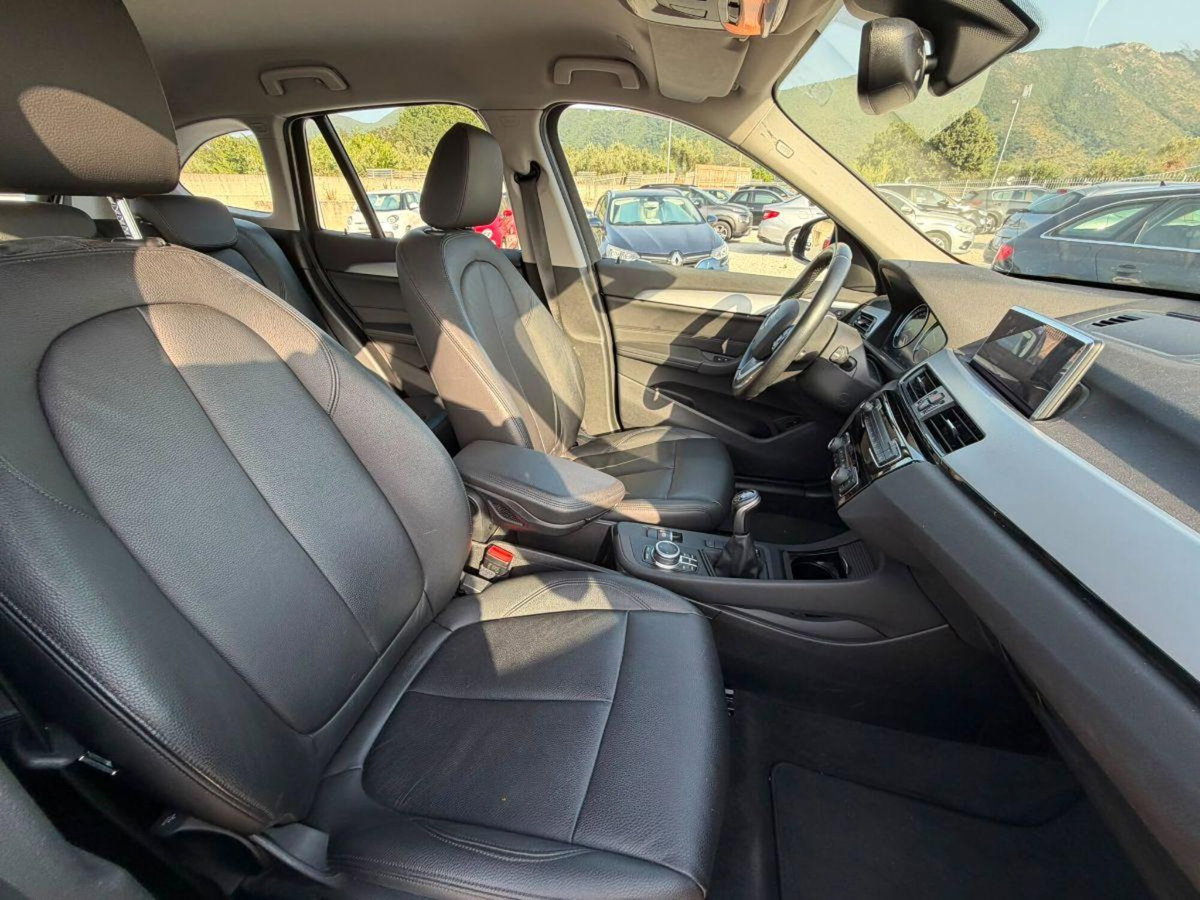 BMW X1 sDrive16d (9)