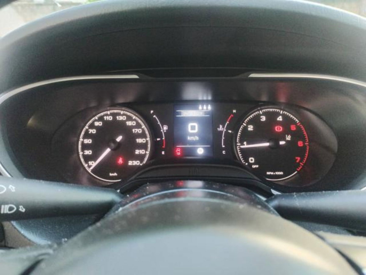 Fiat Tipo Station Wagon Tipo 1.6 Mjt S&S SW Lounge (12)