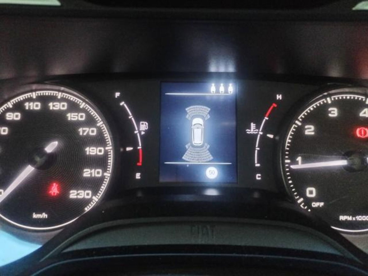 Fiat Tipo Station Wagon Tipo 1.6 Mjt S&S SW Lounge (13)