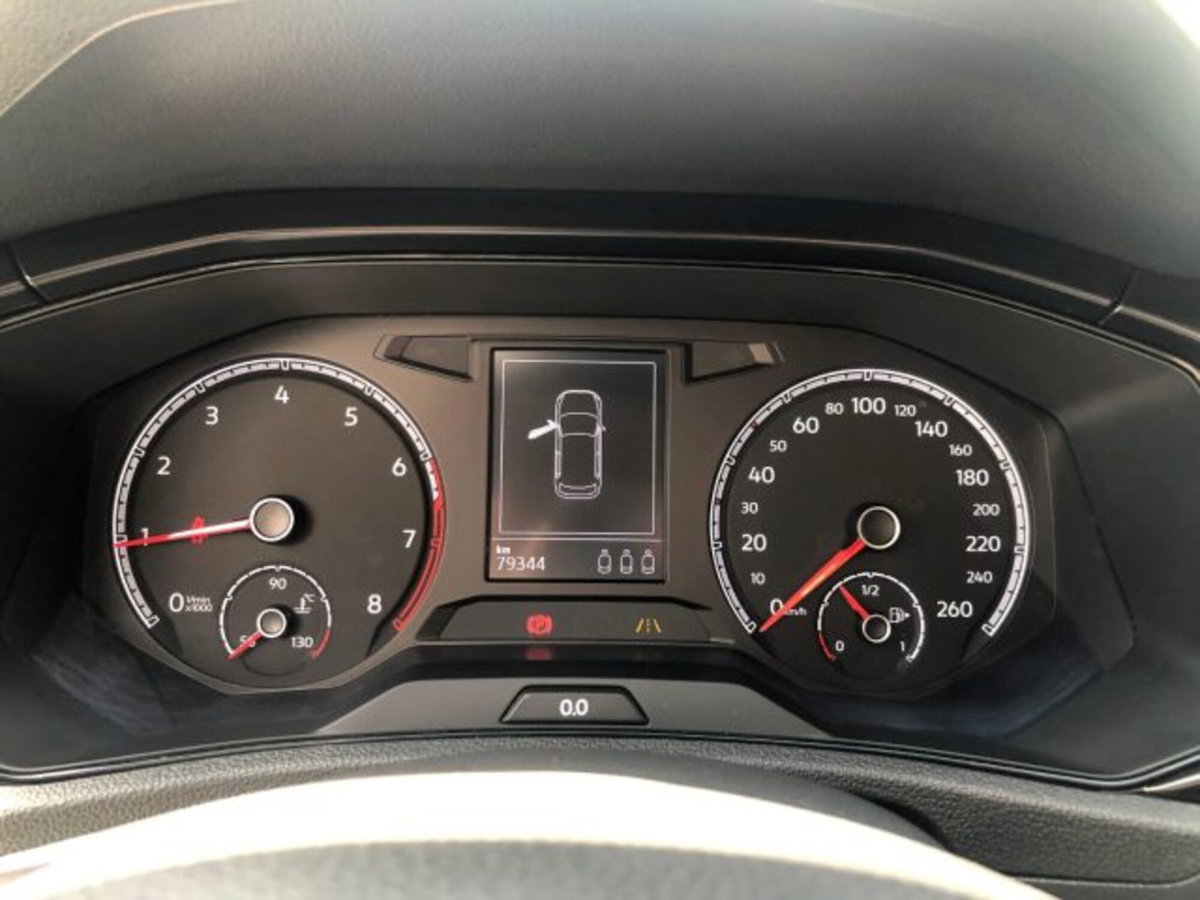 Volkswagen T-Roc 1.0 tsi Sport 115cv (12)