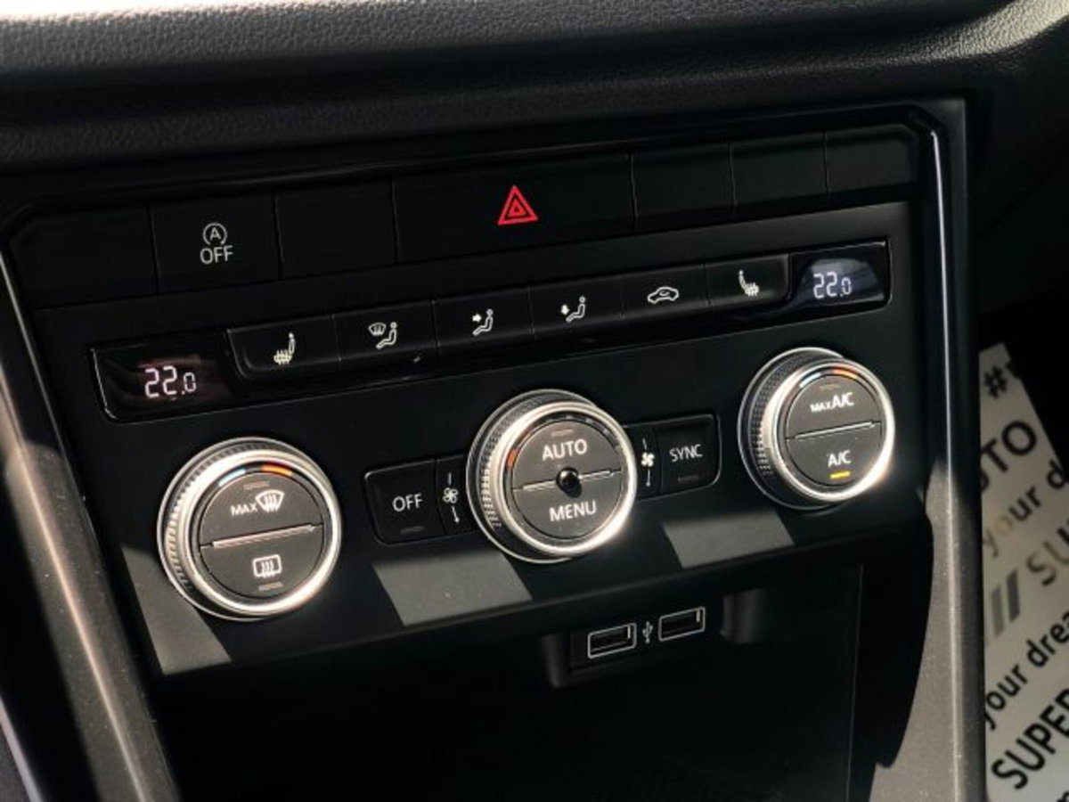 Volkswagen T-Roc 1.0 tsi Sport 115cv (15)