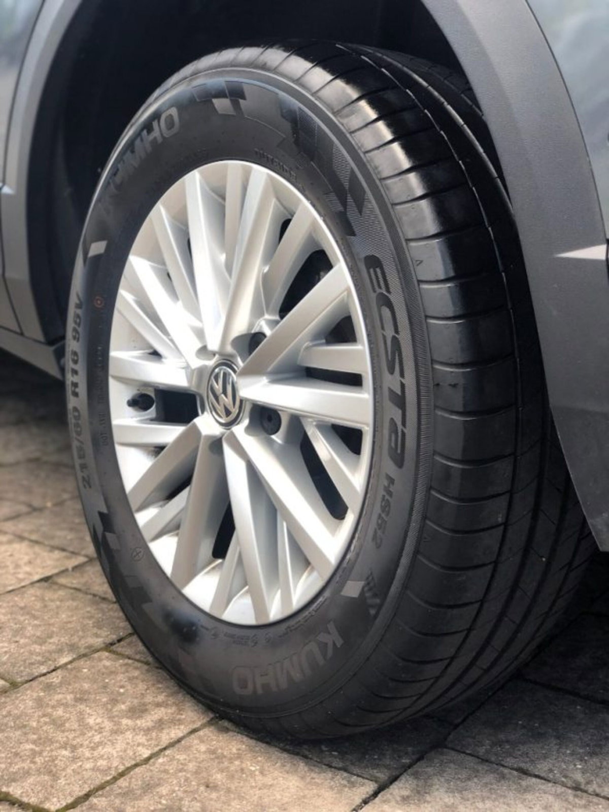 Volkswagen T-Roc 1.0 tsi Sport 115cv (9)