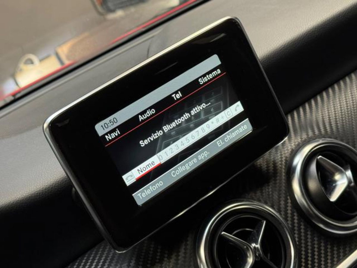 Mercedes-Benz Classe A 180 CDI Automatic Premium (17)