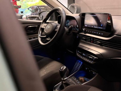 Hyundai Bayon 1.0 t-gdi 48V Xclass imt (13)