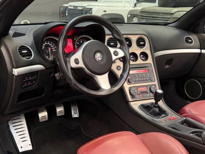 Alfa Romeo Spider 2.2 JTS Selespeed (9)