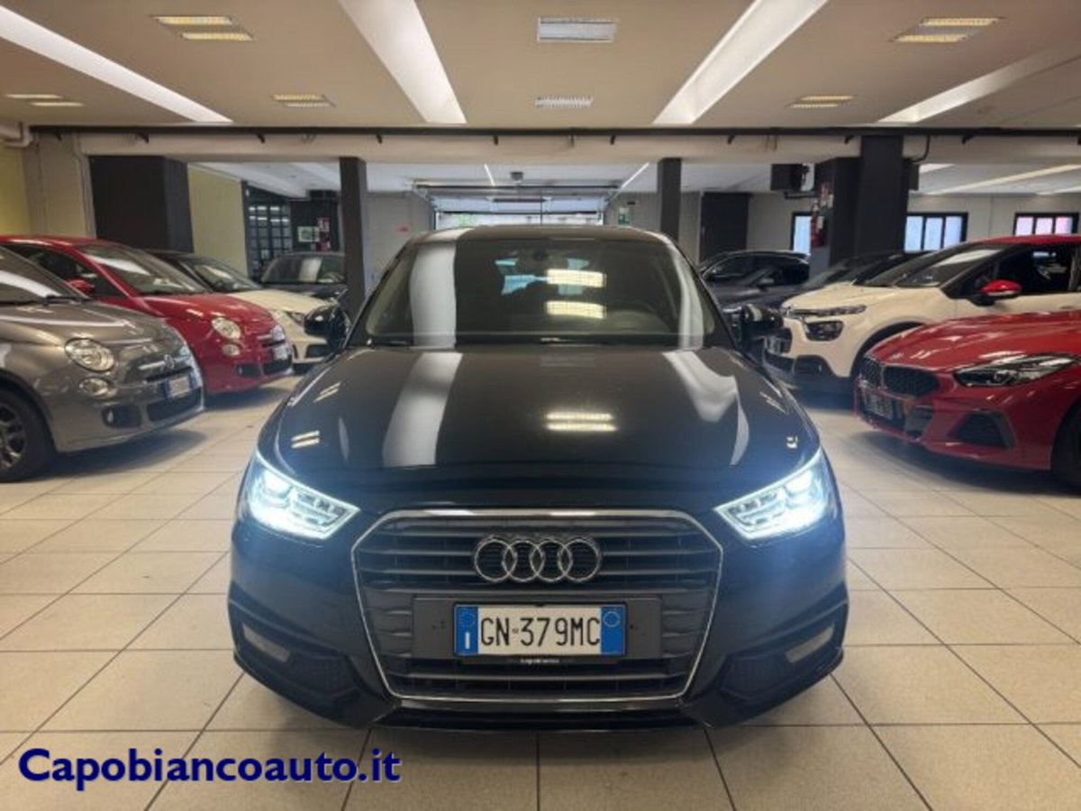 Audi A1 Sportback 1.4 TDI Admired (2)