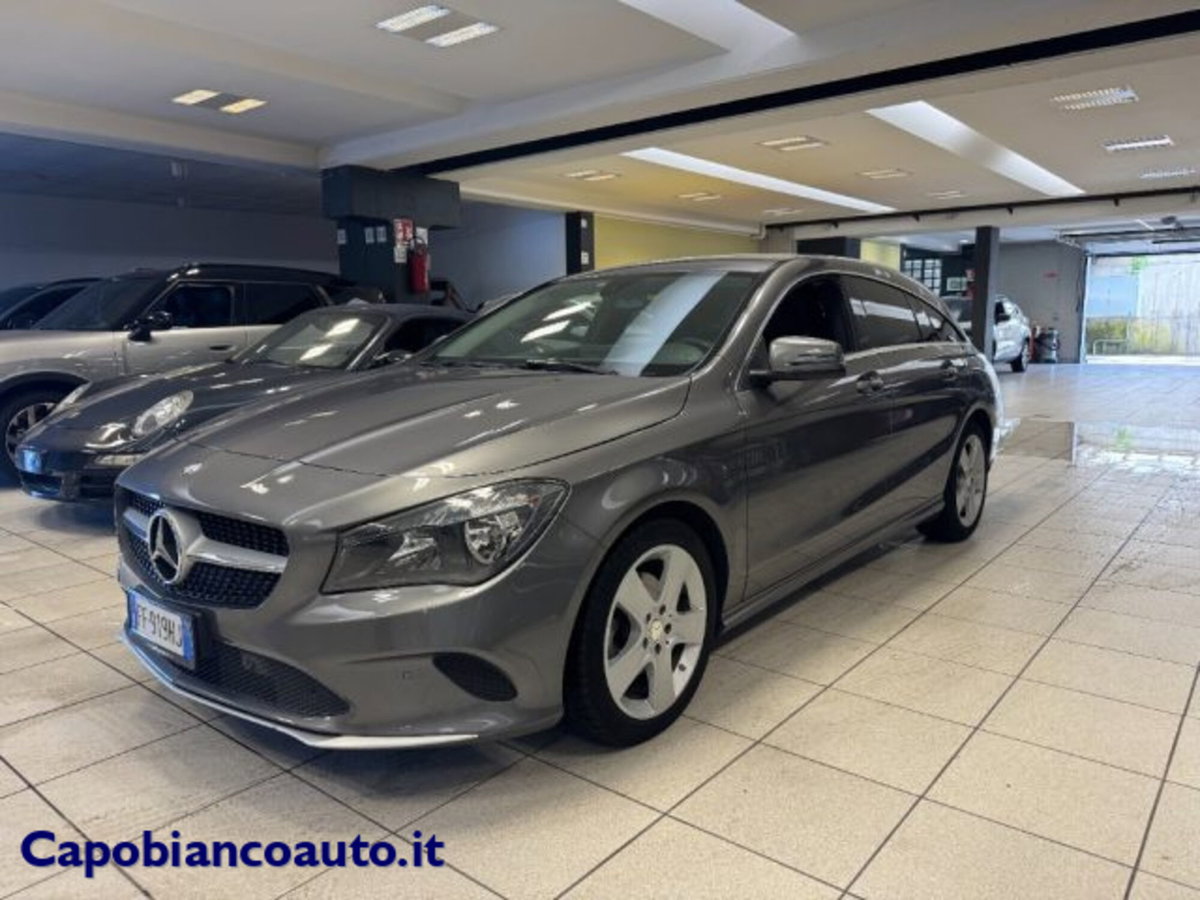 Mercedes-Benz CLA Shooting Brake 180 d Automatic Sport