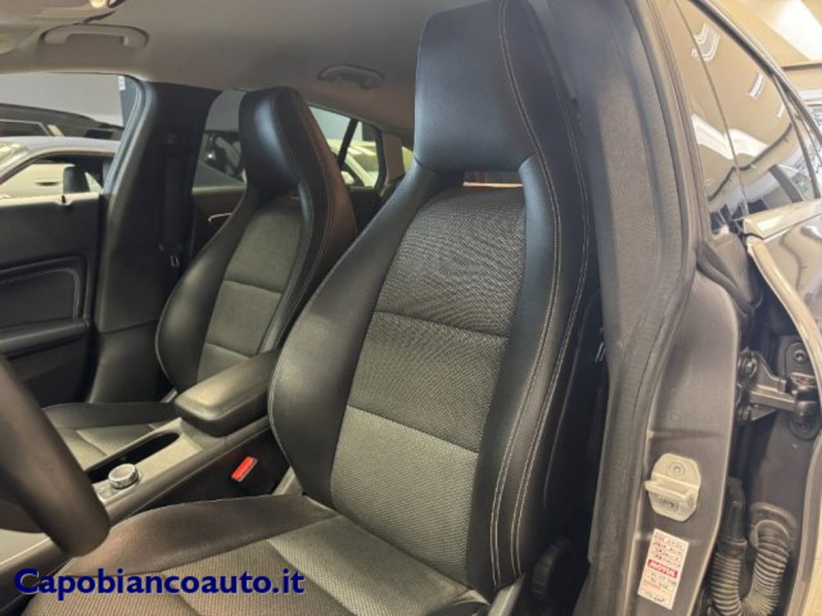 Mercedes-Benz CLA Shooting Brake 180 d Automatic Sport (10)