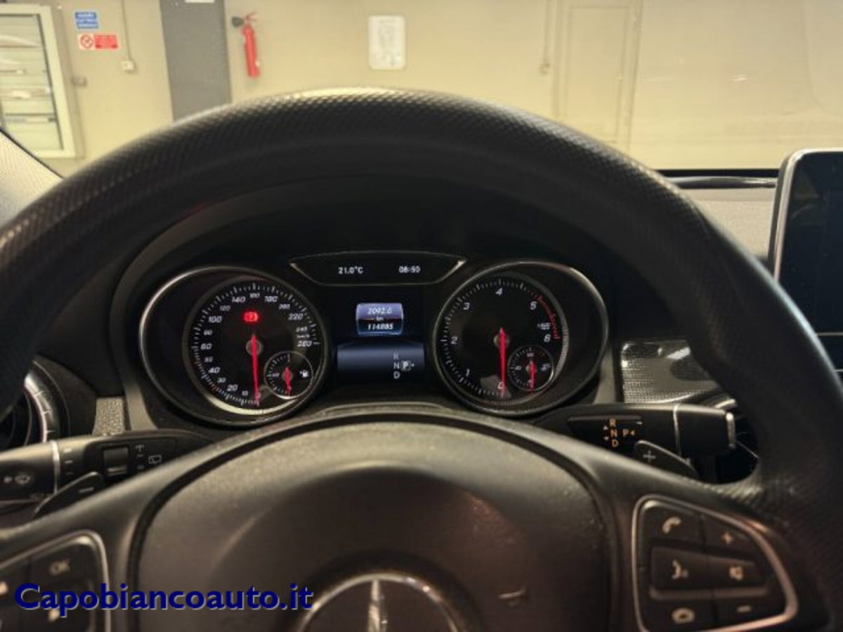 Mercedes-Benz CLA Shooting Brake 180 d Automatic Sport (12)
