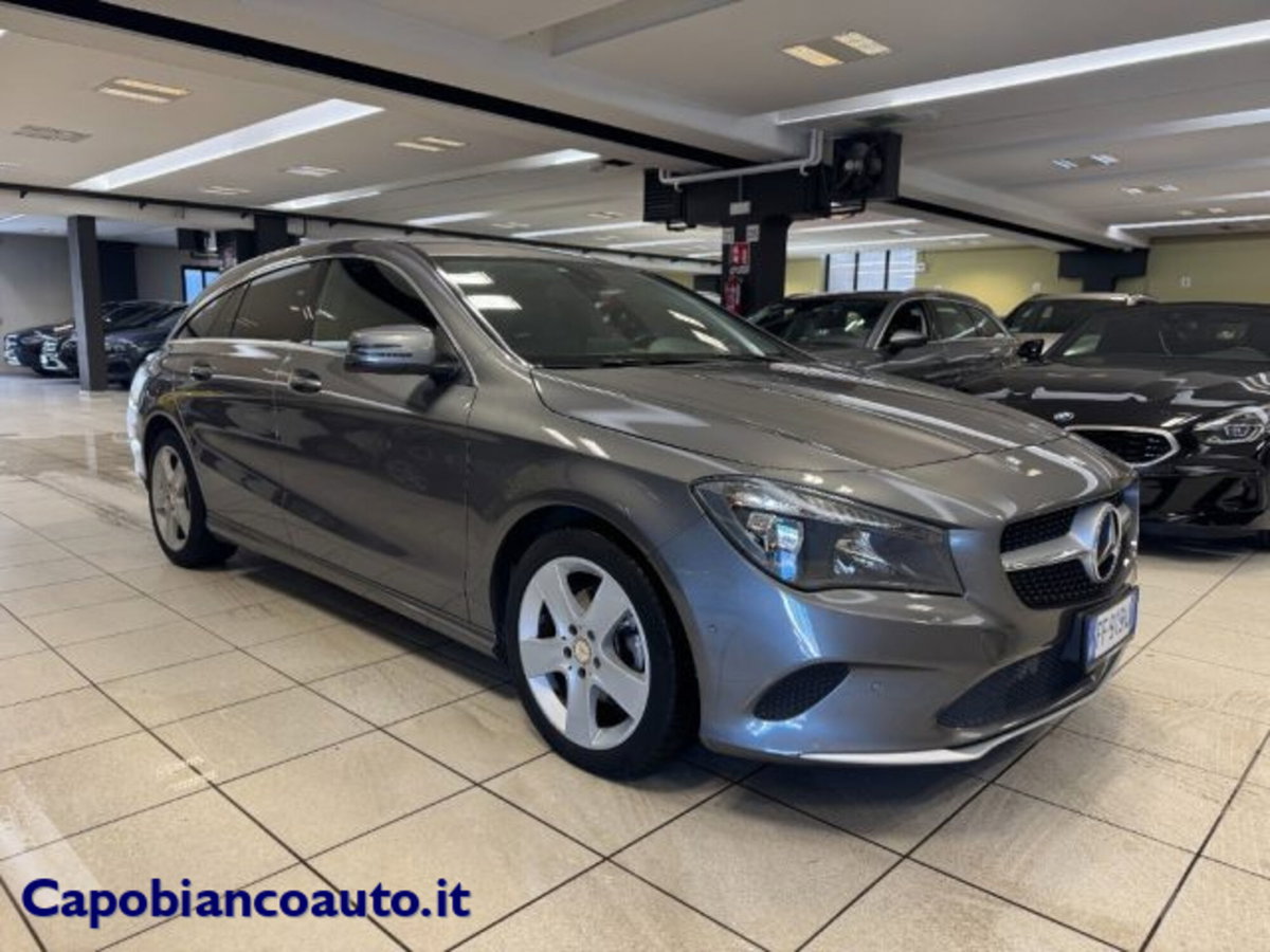Mercedes-Benz CLA Shooting Brake 180 d Automatic Sport (3)