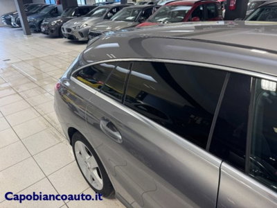 Mercedes-Benz CLA Shooting Brake 180 d Automatic Sport (4)