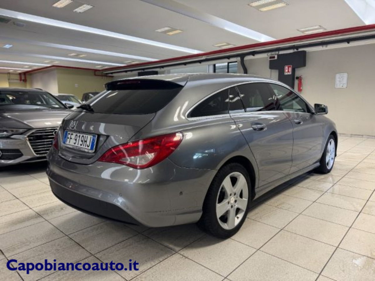 Mercedes-Benz CLA Shooting Brake 180 d Automatic Sport (5)