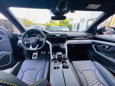 Lamborghini Urus 4.0 (10)
