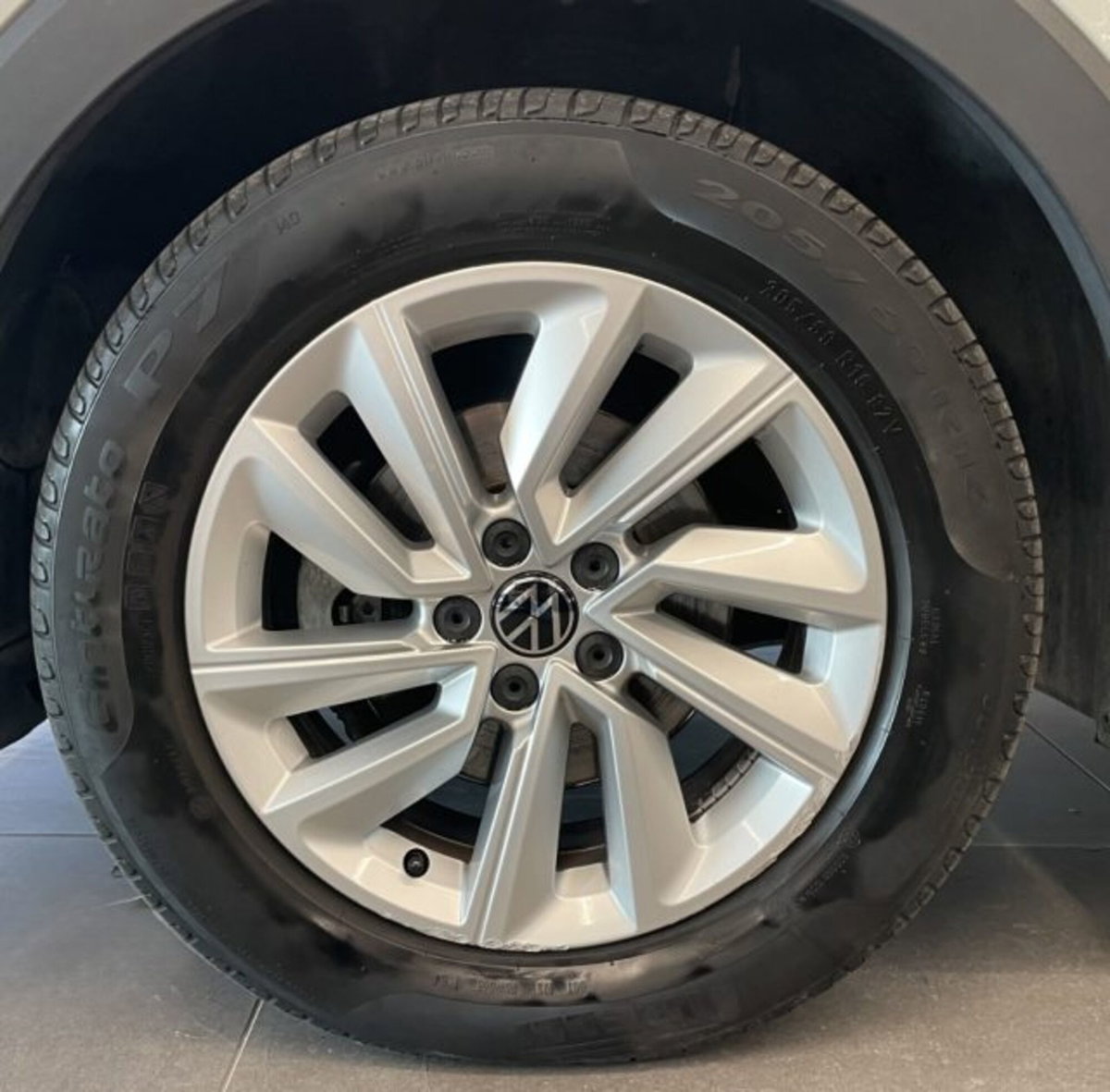 Volkswagen T-Cross 1.0 TSI 110 CV DSG Sport (16)