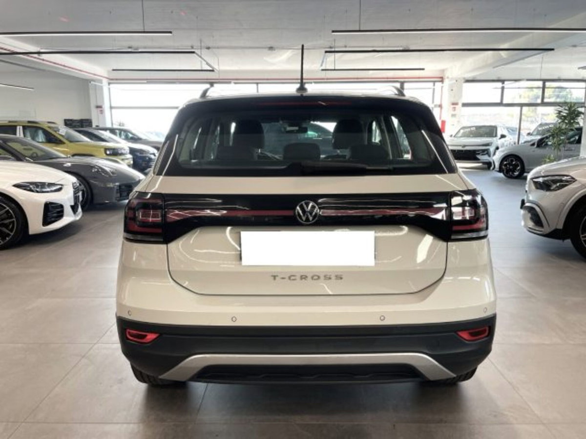 Volkswagen T-Cross 1.0 TSI 110 CV DSG Sport (9)
