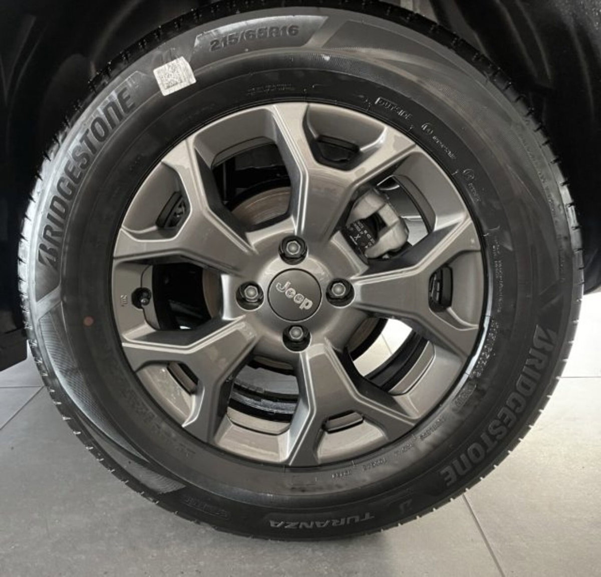 Jeep Avenger 1.2 turbo Longitude fwd 100cv (13)