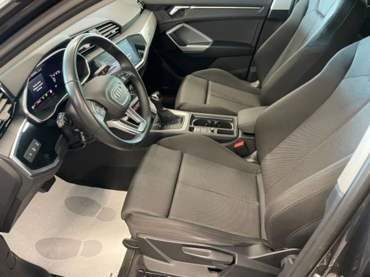 Audi Q3 Sportback 2.0 tdi S line edition 150cv s-tronic (10)
