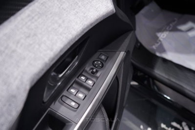 Peugeot 5008 1.2 hybrid 48V Allure Pack 136cv e-dcs 6 (10)