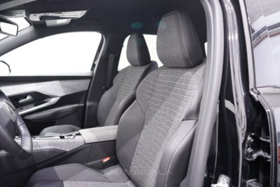 Peugeot 5008 1.2 hybrid 48V Allure Pack 136cv e-dcs 6 (11)