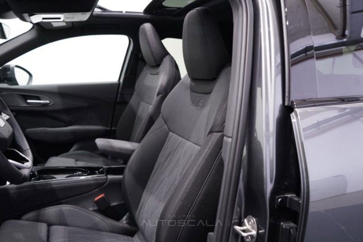 Audi Q3 Sportback 35 TDI quattro S tronic S line edition (12)