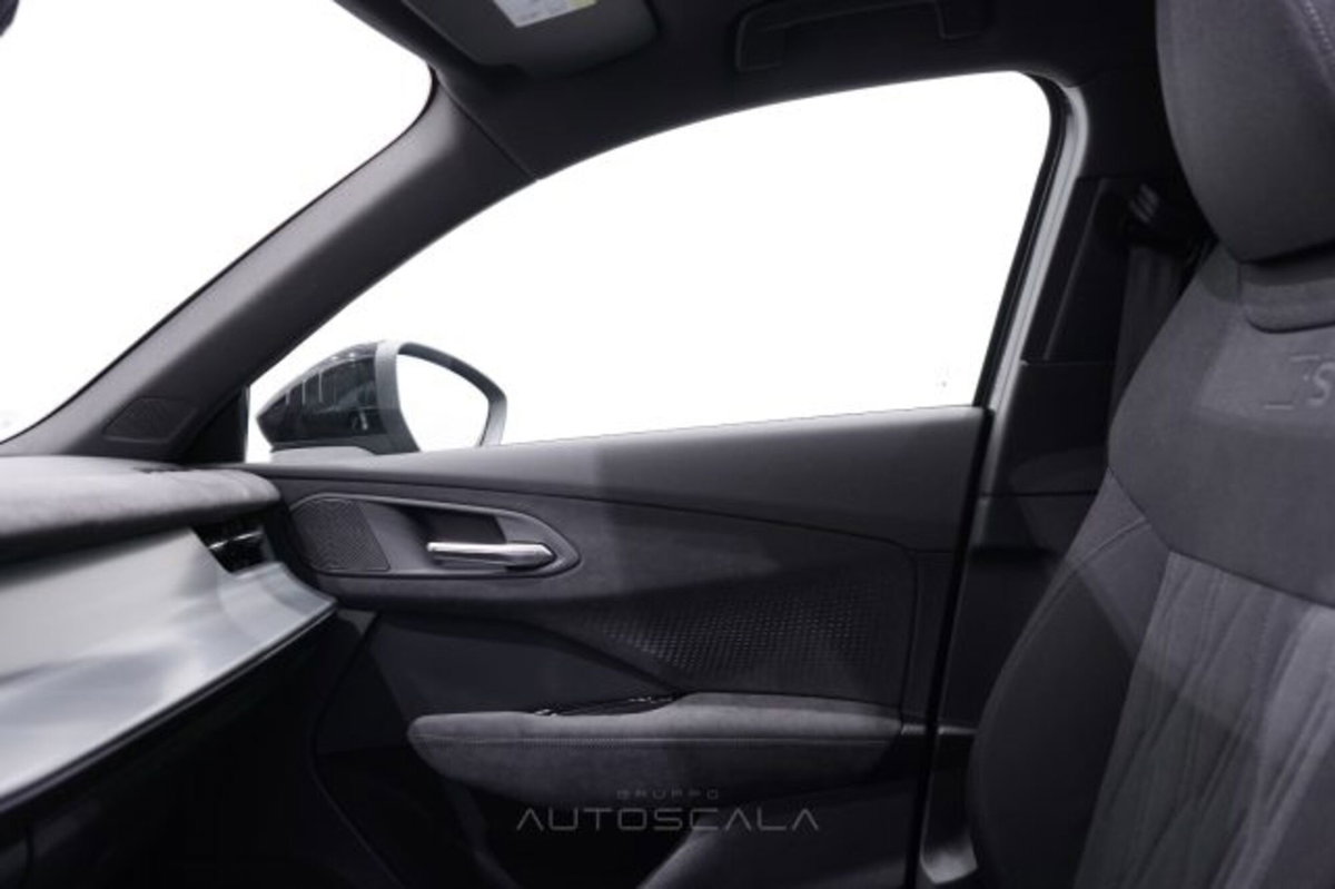 Audi Q3 Sportback 35 TDI quattro S tronic S line edition (15)