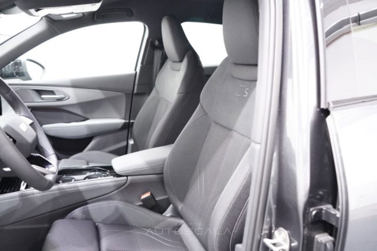 Audi Q3 Sportback 35 TDI quattro S tronic S line edition (11)
