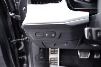 Audi Q3 Sportback 35 TDI quattro S tronic S line edition (13)