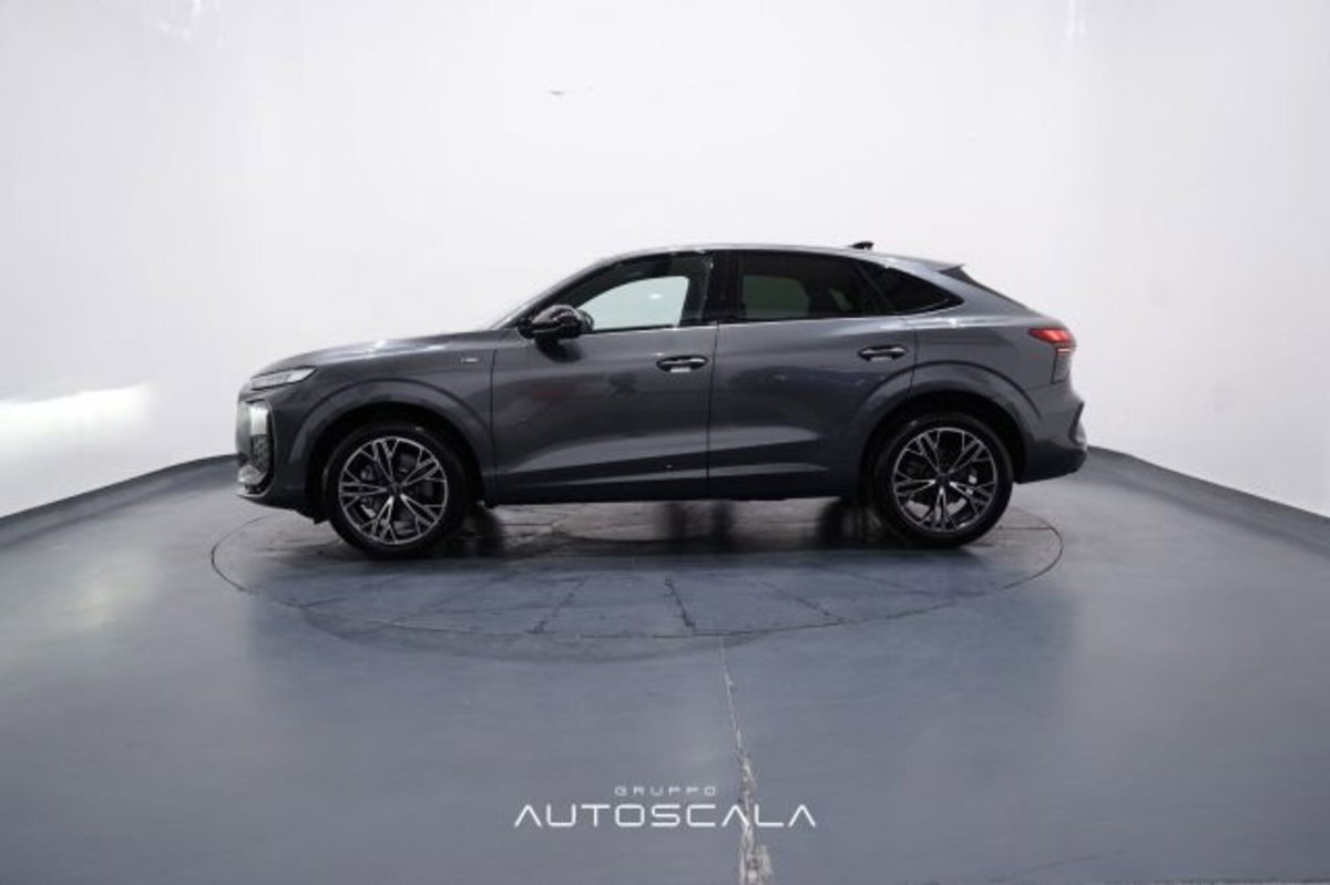 Audi Q3 Sportback 35 TDI quattro S tronic S line edition (2)